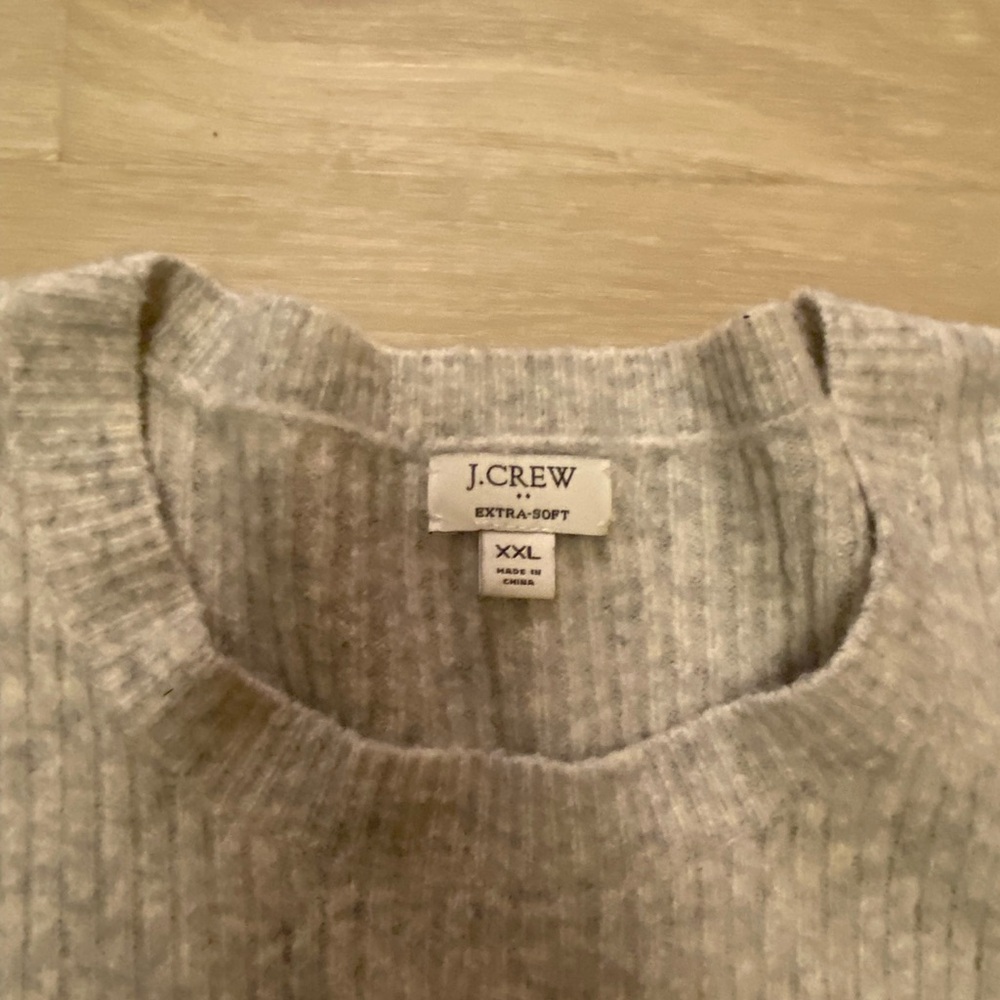 J Crew Puff Sleeve Extra Soft Sweater - Picture 3 of 8